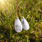 🤍 Howlite Earrings • Tears of joy - Calm